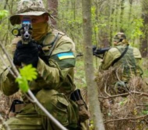 &quot;Шпигел&quot;: ЕС планира да обучи 15 000 украински военни