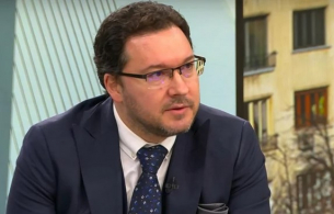 Даниел Митов: Единствената спорна фигура е главният секретар на МВР, а не Калин Стоянов