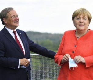 Наследникът на Меркел е за запазването на антируските санкции, но и на „Северен поток-2”