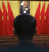 В Китай правят бог от Карл Маркс