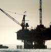 Стратегически сблъсък между Русия и Украйна за газовите и нефтените платформи в Черно море