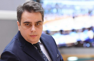 Парламентарна комисия ще разследва корупцията в митниците и Асен Василев