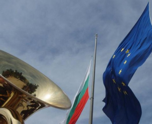 Лъжи и истини: ето колко печели България от членството си в ЕС