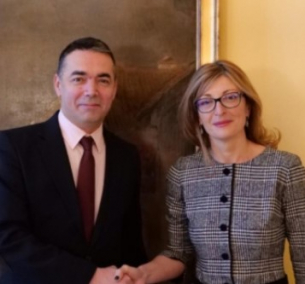 Македонски вицепремиер обвини Екатерина Захариева в лъжа