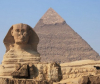 Хеопсовата пирамида е построена не с дялани камъни, а с...