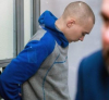 Първият руски войник, изправен пред украински съд, се призна за виновен за убийство на цивилен