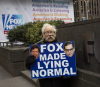 Делото за клевета за 1,6 милиарда долара ще спре ли Fox News да разпространява лъжи?