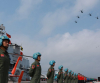 Пекин подсилва южнокитайския си морски флот с два бойни кораба и ядрена подводница