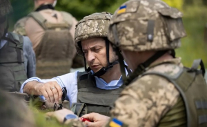 Володимир Зеленски: Украинската армия укрепва отбранителните си линии