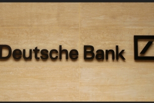 Deutsche Bank е опростила на Тръмп дълг от над 300 милиона долара за да прекъсне връзките с неговите компании