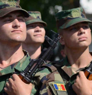 Молдова пое пълноценен курс към милитаризация