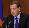 Дмитрий Медведев: Срамно е, че в Давос обсъждат не икономиката, а доставките на танкове за Украйна