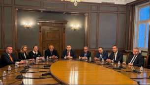 Формулата на бюджета: Асен Василев + два пъти Делян Пеевски