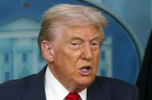 Тръмп: Готвим санкции за всяка държава, която търгува с Русия