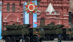 Сателитни снимки показват, че Русия е обградила Москва с обръчи от системи за ПВО, но не ги е скрила много добре