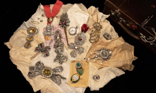 Откриха изгубеното преди век съкровище на Хабсбургите