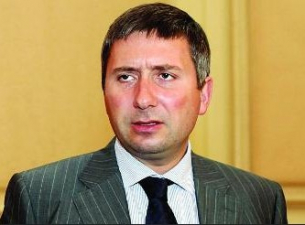 Борис Марков: Политическите журналисти в Нова и БТВ обслужват ППДБ по схема на Прокопиев