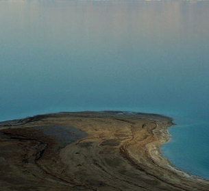 Мъртво море се топи