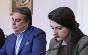 Гръм в рая! Асен Василев с пъклен план за Лена Бориславова - оставка или изключване от ПП?