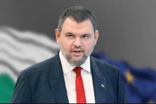 Пеевски: Радев е организатор на погромите. Иска да заграби властта с кръв!