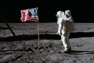 Сет Шостак за Аполо 11 и отношението към извънземните