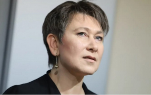 Везиева за "Лукойл": Ще създадем още по-голяма неразбория, ако тръгнем да променяме собствеността