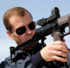 Медведев: Русия увеличи производството на въоръжение и добре изучи вражеското