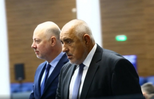 Важен ден: Борисов и Желязков ще...