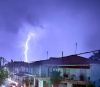 Циклон с дъжд и силен вятър бушува в Гърция, има наводнени пътища