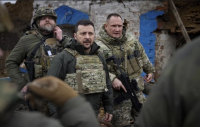 Зеленски атакува Одеса от три страни.