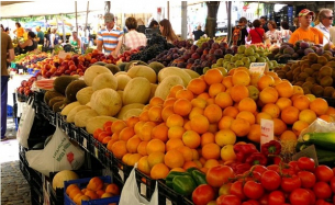 Плодовете поскъпват на едро, но останалите стоки задържат ценовите нива и дори поевтиняват