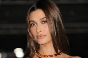 Хейли Бийбър разгорещи социалните мрежи с нова провокативна фотосесия