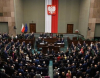 Полша: Защо новият закон за руското влияние предизвиква полемики в страната и в ЕС