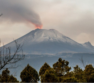 Мексико регистрира експлозия във вулкана Попокатепетъл