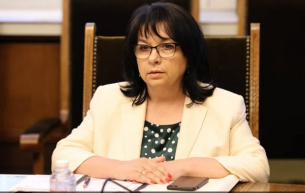 Теменужка Петкова каза защо приемат поканата на ПП-ДБ, обяви ги за самозванци и мошенници