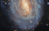 Hubble засне звезди от всички възрасти в далечна галактика