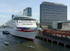 Амстердам затваря круизния терминал за ограничаване на туризма