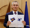 Защо НАТО с радост ще приеме Швеция и Финландия