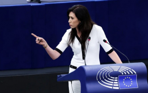 Полска евродепутатка към Урсула фон дер Лайен: Мястото ви е в затвора, носите отговорност за всяко изнасилване в Европа