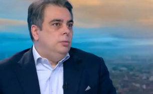&quot;Един мъж каза...&quot;: Асен Василев си призна срамна истина пред цяла България