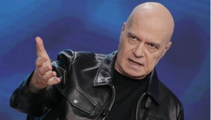 Трифонов към &quot;Киро, Асен и Ленче&quot;: Аз съм мафиот, чалгар и селяндур, вие - лъжци и лицемери