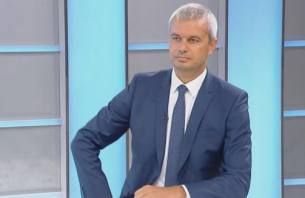 Костадинов взриви мрежата с тази СНИМКА като млад, не е за вярване как е изглеждал