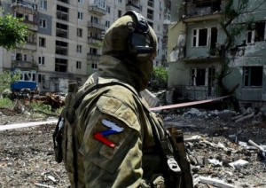Все повече американци застават зад Украйна, все повече руснаци искат мирни преговори