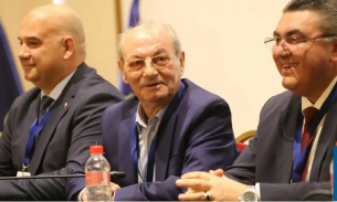 Изоставен от старите си хора: Ахмед Доган призна: „Не съм добре“