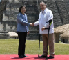 Президентите на Тайван и Гватемала потвърждават връзките си на фона на китайски натиск