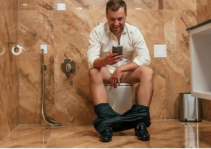 Лекар посочи най-добрата поза за изхождане: &quot;Коленете по-високо от бедрата&quot;