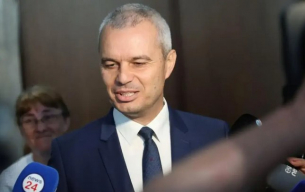 Костадинов: За двама наши депутати искат арест. Да дойдат в НС и да ги арестуват