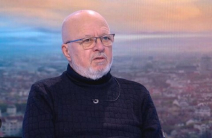 Книга като никоя друга: „Думи за езика“ от Иля Златанов