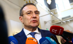 Гуцанов с коментар за побоя в Русе, пенсиите и домовете на ужасите