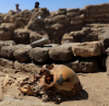 В Египет откриха човешки останки с езици от злато